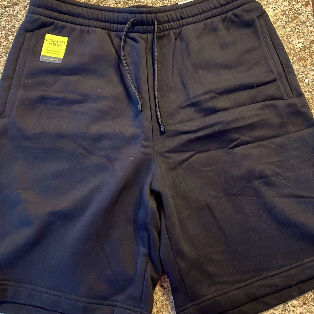 Tek Gear men’s ultra soft fleece shorts